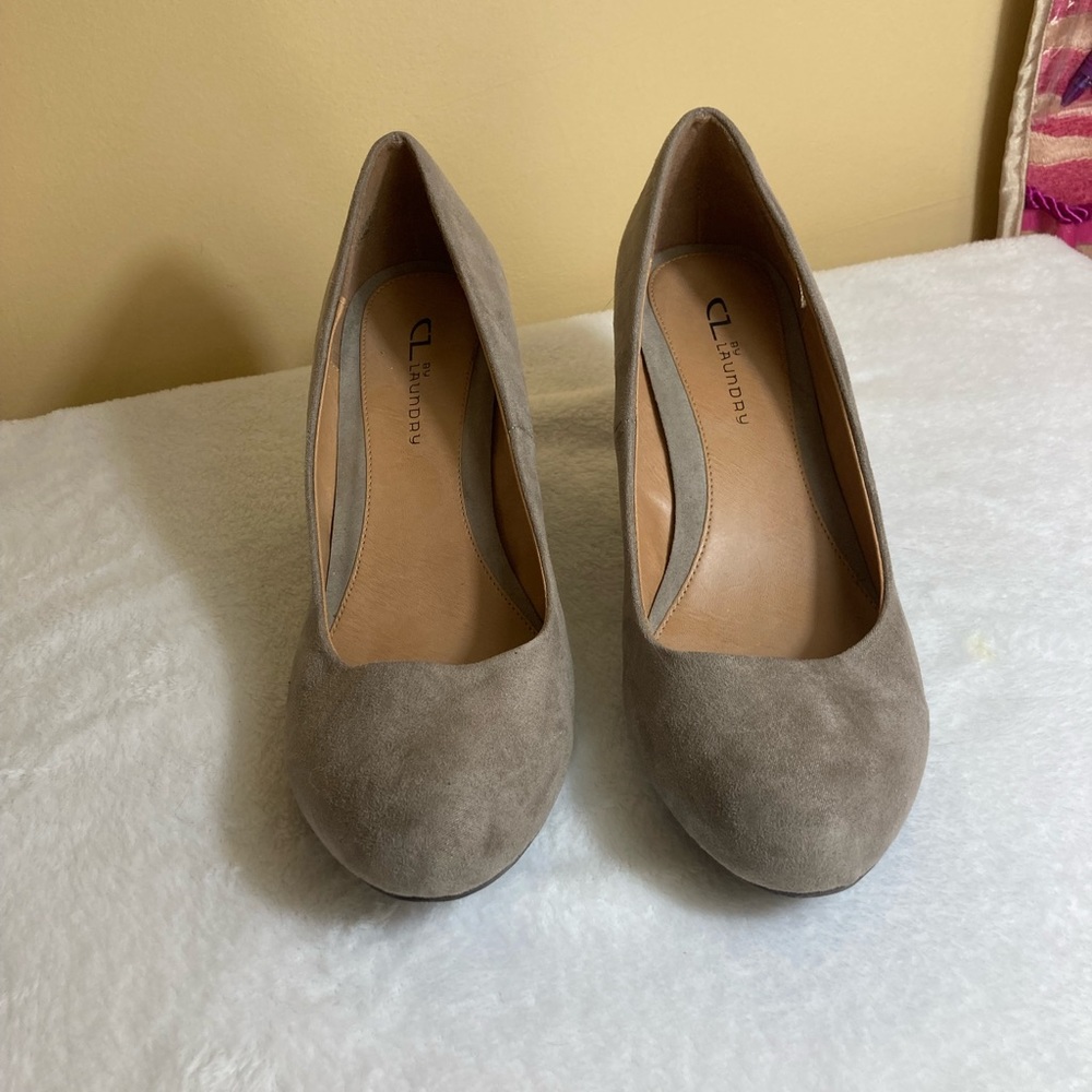 CL by Laundry Taupe suede heels.